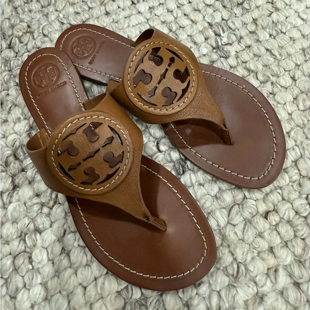 Tory Burch Miller Leather Thong Sandal in Tan